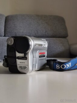 SONY HANDYCAM TRV238E - HI8 kamera na kazety - 2