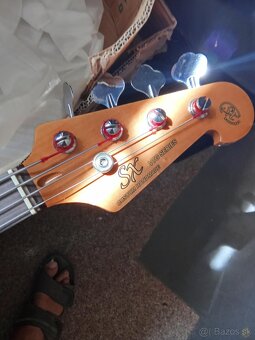 Gitara Basovka - 2
