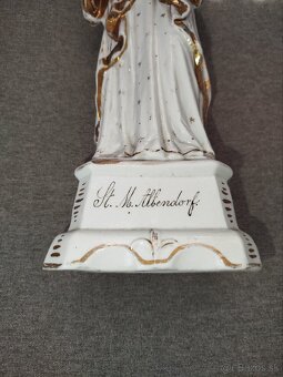 Porcelánová soška Panna Mária s Ježiškom - 2