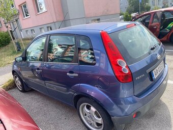 Ford fiesta - 2