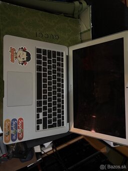 MacBook Air 13 - 2