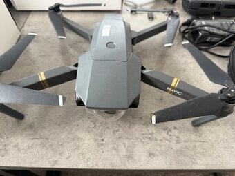 Predám Dron DJI Mavic Pro Fly More Combo - 2