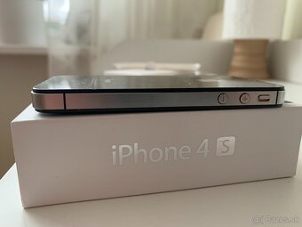 Predám funkčný Iphone 4s 16gb v super stave - 2