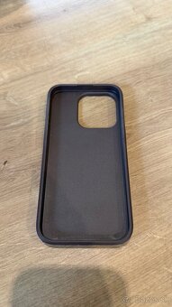 Predám kryt na iPhone 15 Pro - 2