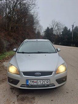 Ford focus 1.6 - 2