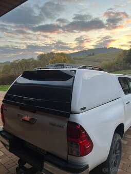 Hardtop Toyota hilux - 2