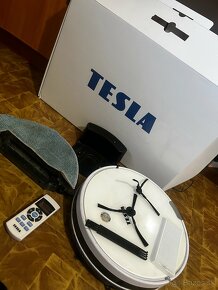 Robotický vysávač Tesla - 2