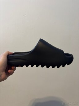 Yeezy slide onyx - 2