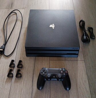 Playstation 4 PRO - 1TB za 170€ - 2