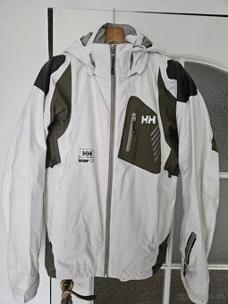 Helly Hanson - 2