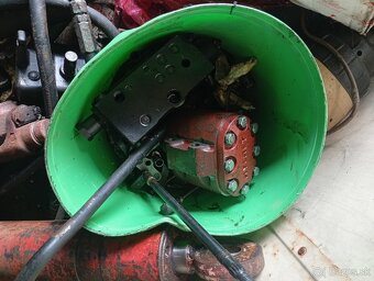 Zetor diely - 2