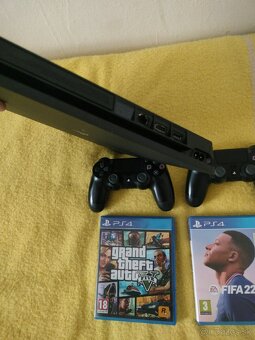 Playstation 4 slim 2x ovladač + dve hry - 2