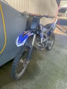 Yamaha YZ250F - 2