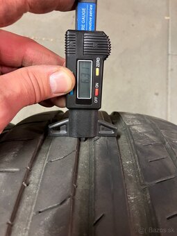 Continental 225/40 R18 letné - 2