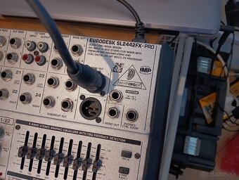 Predám Mix Behringer SL2442 FX-pro - 2