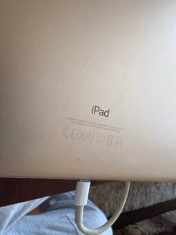 iPad Pro 12,9 2nd gen 512GB LTE na diely pokazený - 2