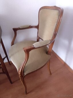Kreslá - 2
