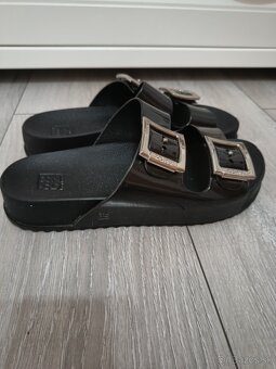 Dámske šľapky NOXY - 2