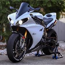 Yamaha R1 big bang kúpim - 2