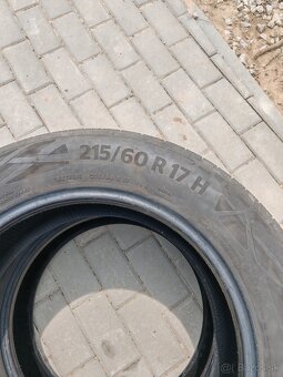 Predám pneumatiky Continental 215/60R17 - 2