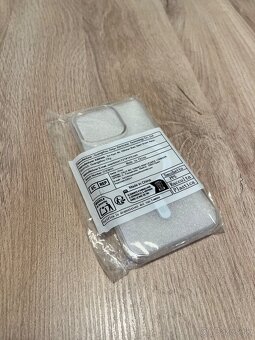 Predám kryt na IPhone 15 Pro - 2
