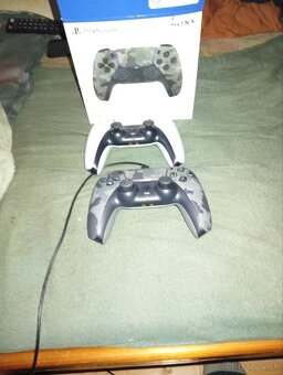 Playstation 5 s mechanikou - 2