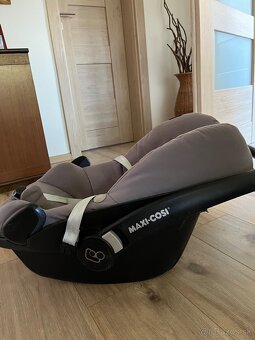 Vajicko Maxi Cosi Pebble - 2