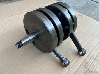 Kľukový hriadeľ Jawa 350 model 360 361 aj 354 - 2