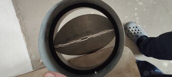 Predám spätná klapka - 2