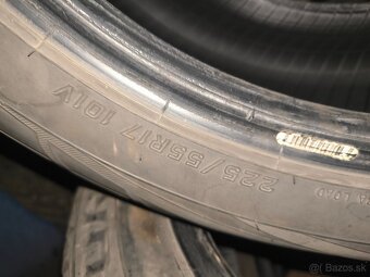 Zimné 225/55 R17  101V Falken - 2