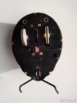 Stará hračka Lienka. Na kľúčik. Z plechu. - 2