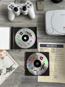 Playstation 1 // PS1 originálne balenie / SCPH-102 / - 2