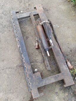 Predám bočný posuv na VZV,desta - 2