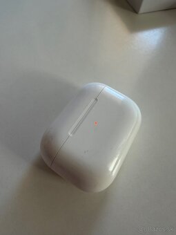 AirPods Pro 1 krabička (A2190) - 2
