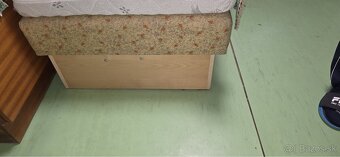 Predám valendu s úložným priestorom - 2