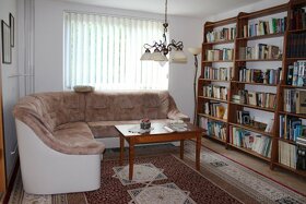 Pekný 4 izb. byt v dobrej lokalite - Svätoplukova - 2
