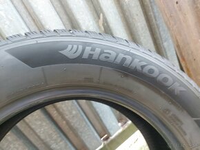 Kvalitné zimné pneu Hankook Winter ICept - 215/65 r17 99H - 2