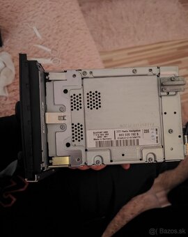 Rádio navigácia + ovládanie kúrenia /klimy originál z Audi a - 2