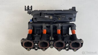 Sanie, vstrekovače Peugeot 206 - 2