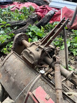 Rotavator z traktor. - 2