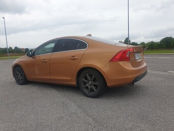 Volvo S60 - 2