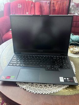 Predám tetnto herny notebook značky lenovo - 2