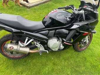Suzuki GSX650F - 2