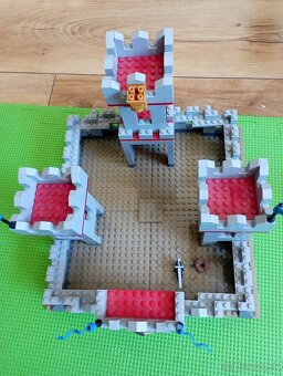 Lego stredoveký hrad 1 - 2