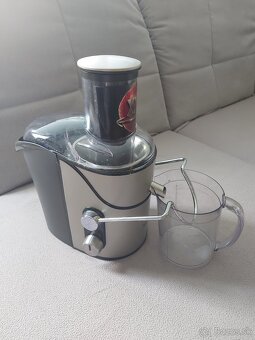 Predám odšťavovač zn. Tefal - 2