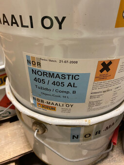 vodeodolna farba Normastic 405 - 2