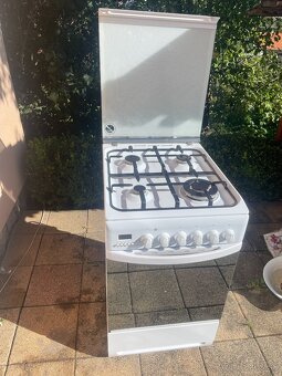 Kombinovaný sporák Hotpoint-Ariston - 2