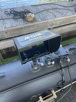 Slnečná clona pre sonáry GARMIN - 2