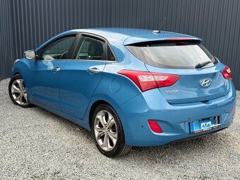 Hyundai i30 1.6Crdi 94kw facelift - 2