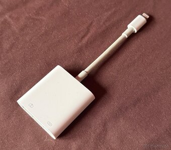 Apple Lightning to USB 3 Camera Adapter - 2